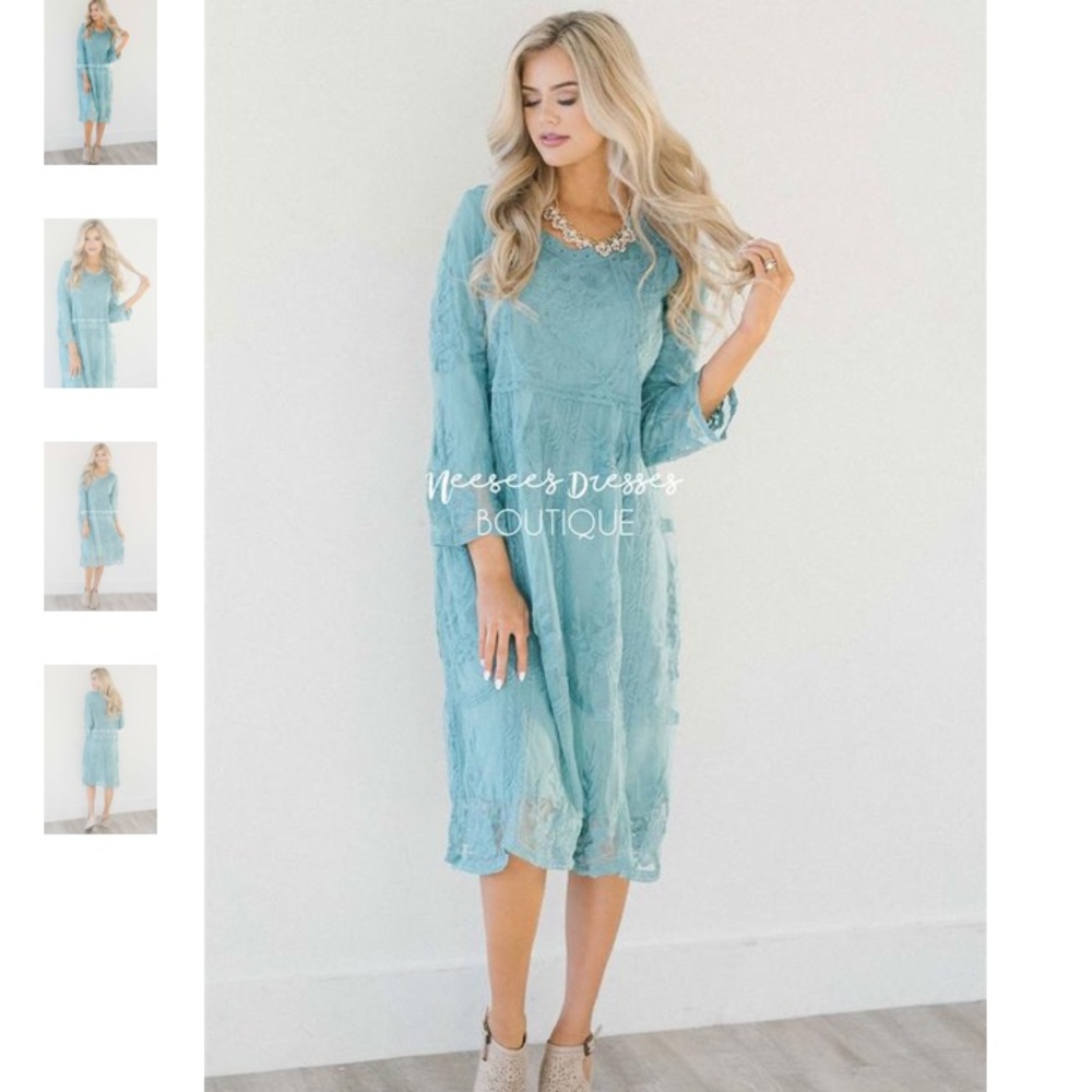 lace midi dress